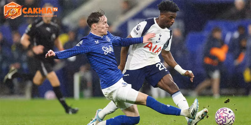 Soi kèo Tottenham vs Everton chi tiết